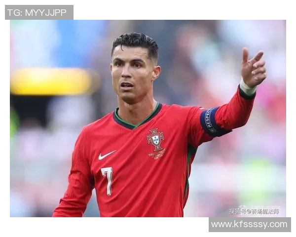 C罗在国际赛场上对阵比利时的精彩表现与历史交锋回顾 C罗在国际赛场上对阵比利时的精彩表现与历史交锋回顾